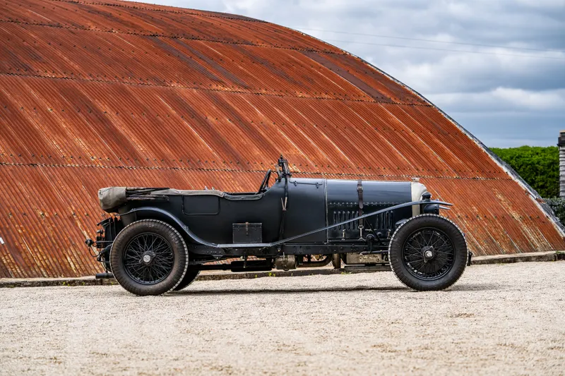 Bentley 3  p7eq6upnxqxiu8b3ioatj