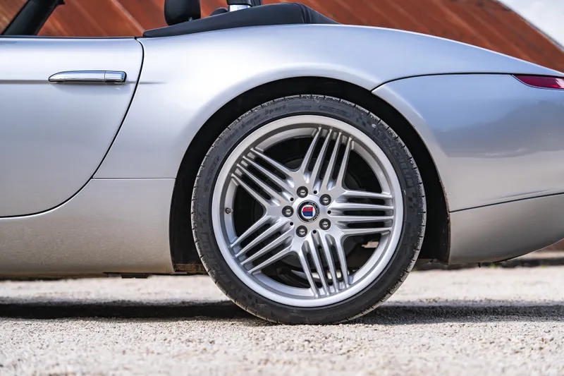 Bmw z8 alpina pddu9li9bnrghtvxnvlvg