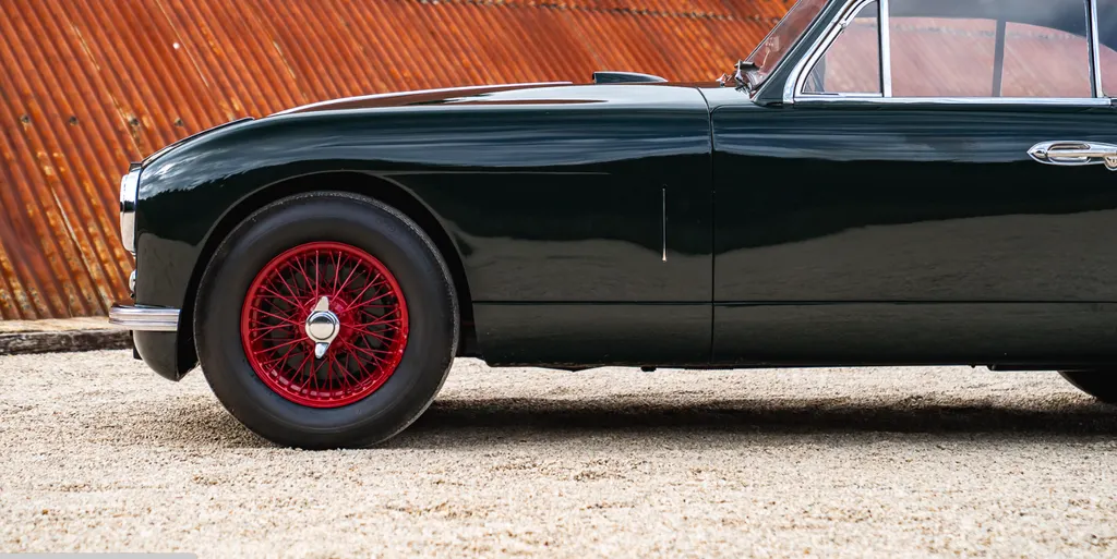 Aston martin db2 hufsdscbbtufypskls4i8