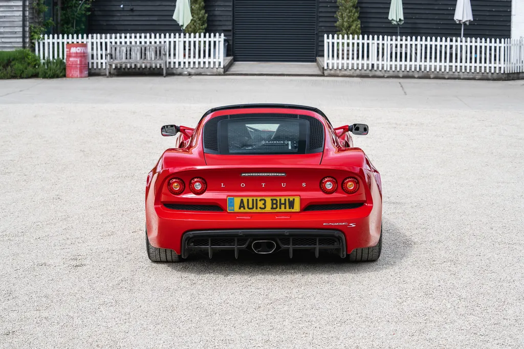 Lotus exige  kzvffkd13o7dxpxllpzy