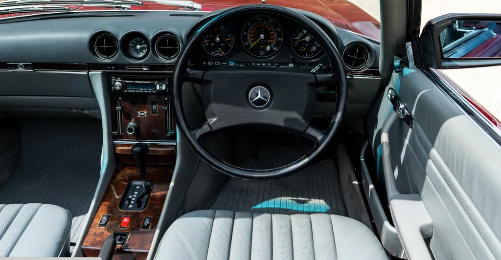 Mercedes benz 300sl iy8pxhuhw3bb5yqksz5se