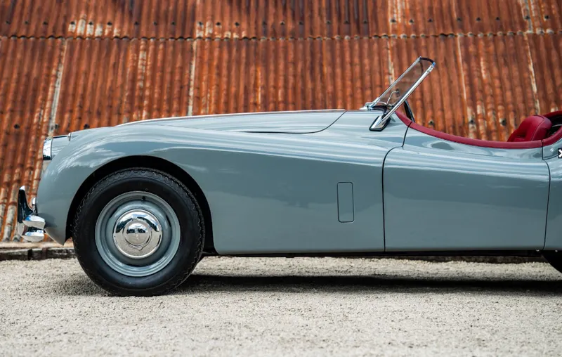 Jaguar xk140 t6a3bavsvgefqmjrhsx3t