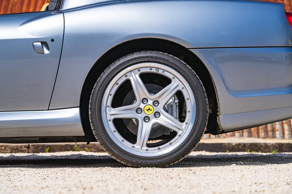 Ferrari 575 superamerica oox1y6l9xztlipkncsq0z