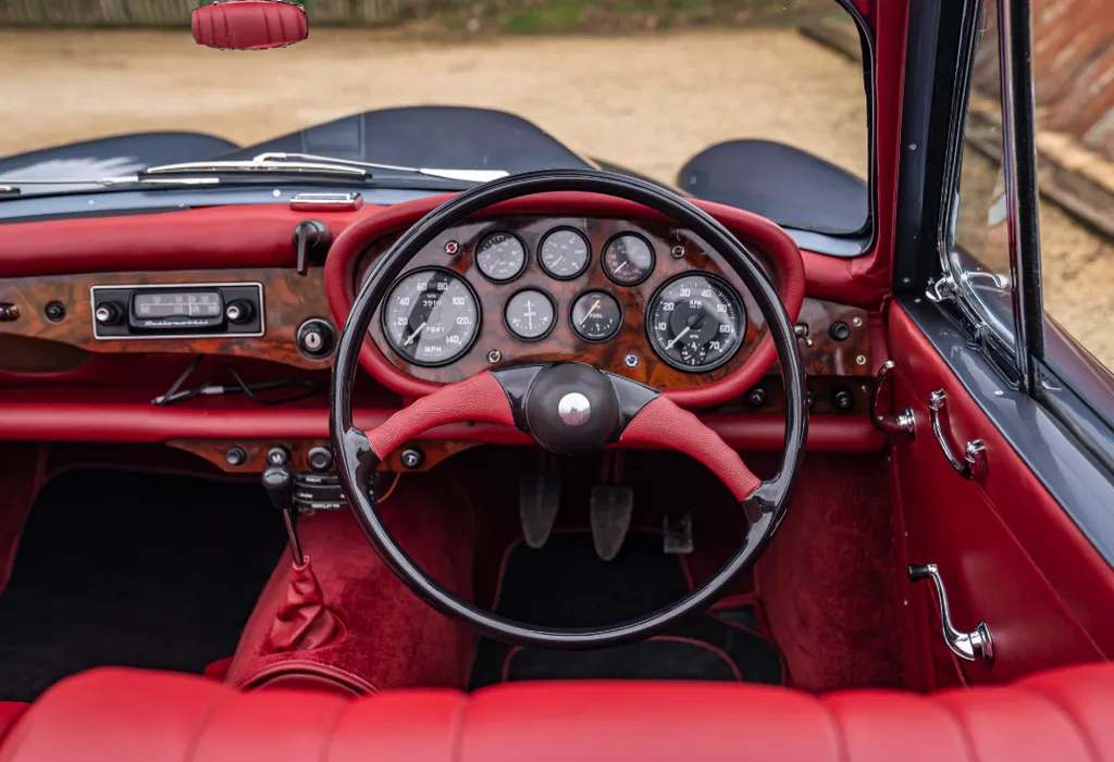 Bristol 405 drophead  cuwwzjw3whhp5jfyxuzgl