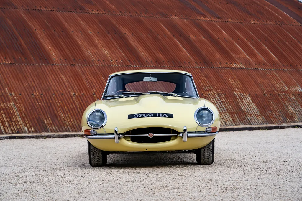 Jaguar e type 3.8 fhc series 1  2pvbbov7qrvqc6gy 4yjo