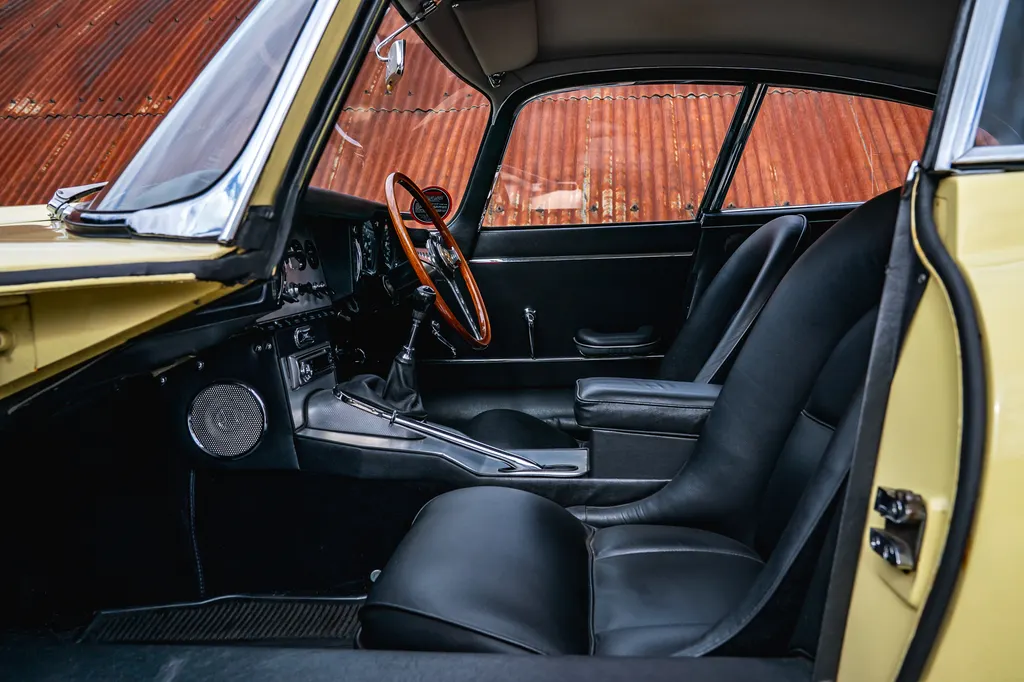 Jaguar e type 3.8 fhc series 1  tly12ngyyftx4az4arrqg
