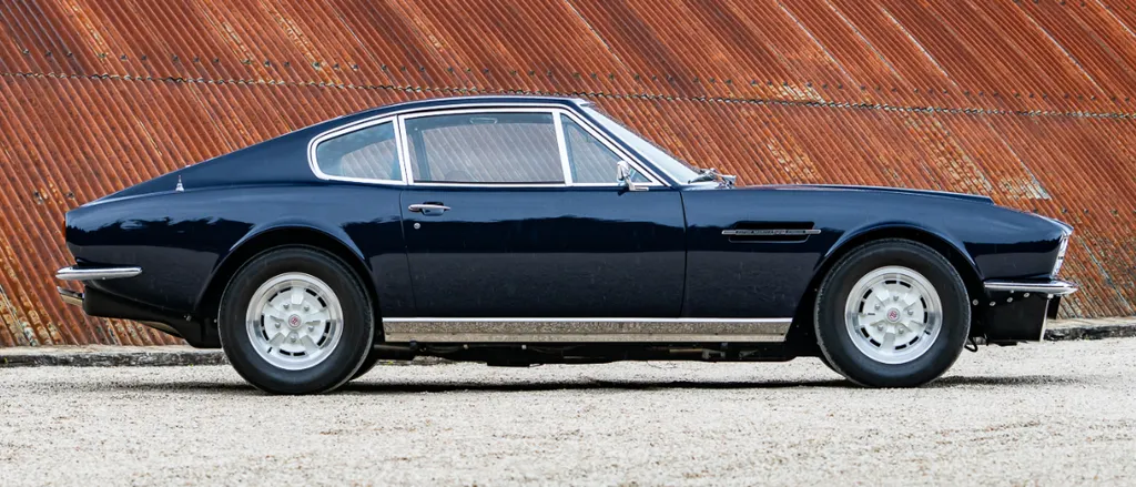 Aston martin dbs v8  r db61slbay7jw1lymn3o
