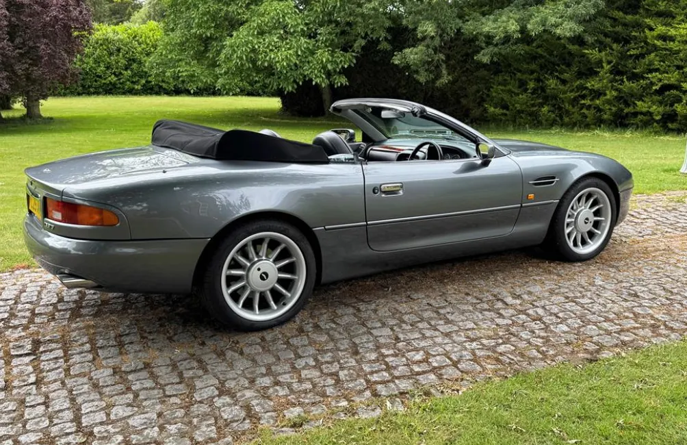 Aston martin db7 ipbkilg6nef6re26lf4vz