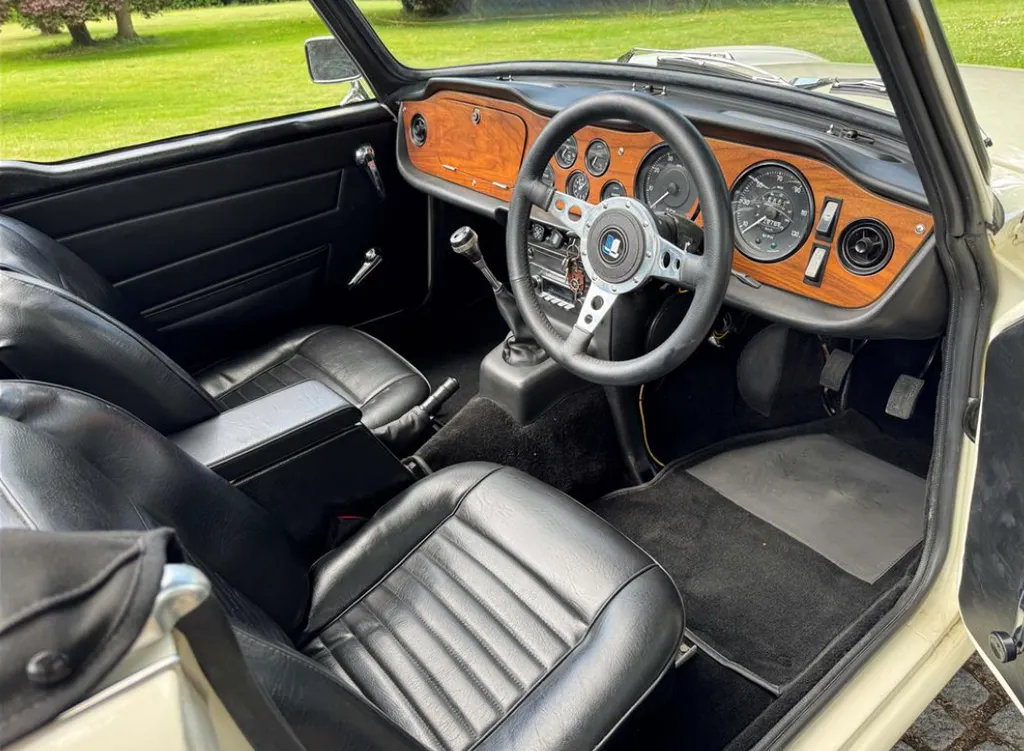 Triumph tr6 o 1jphy0qvinbxvielzt2