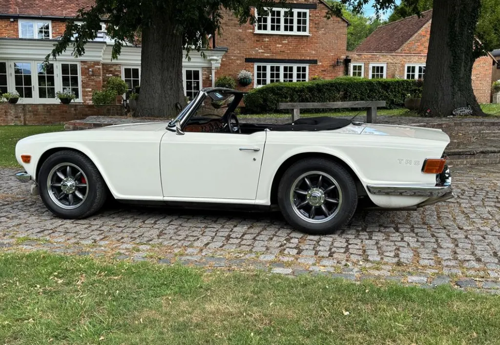 Triumph tr6 s2hiktm156rdhqrtxrome