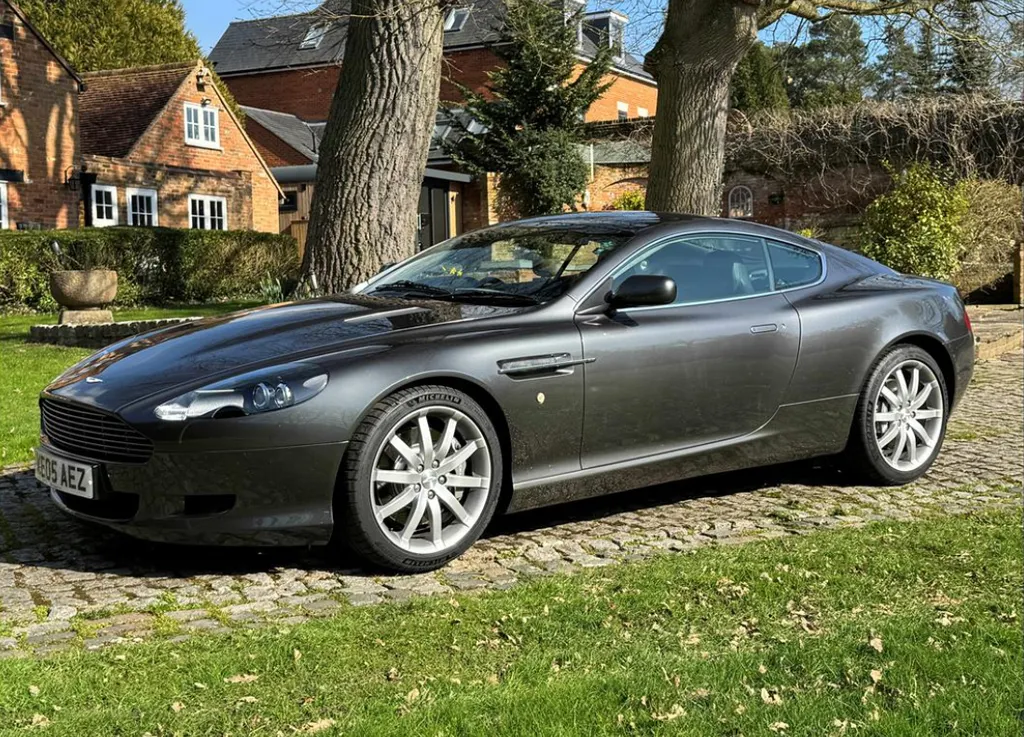 Aston martin db9 kvc859zrkcylpjm7jbyj7
