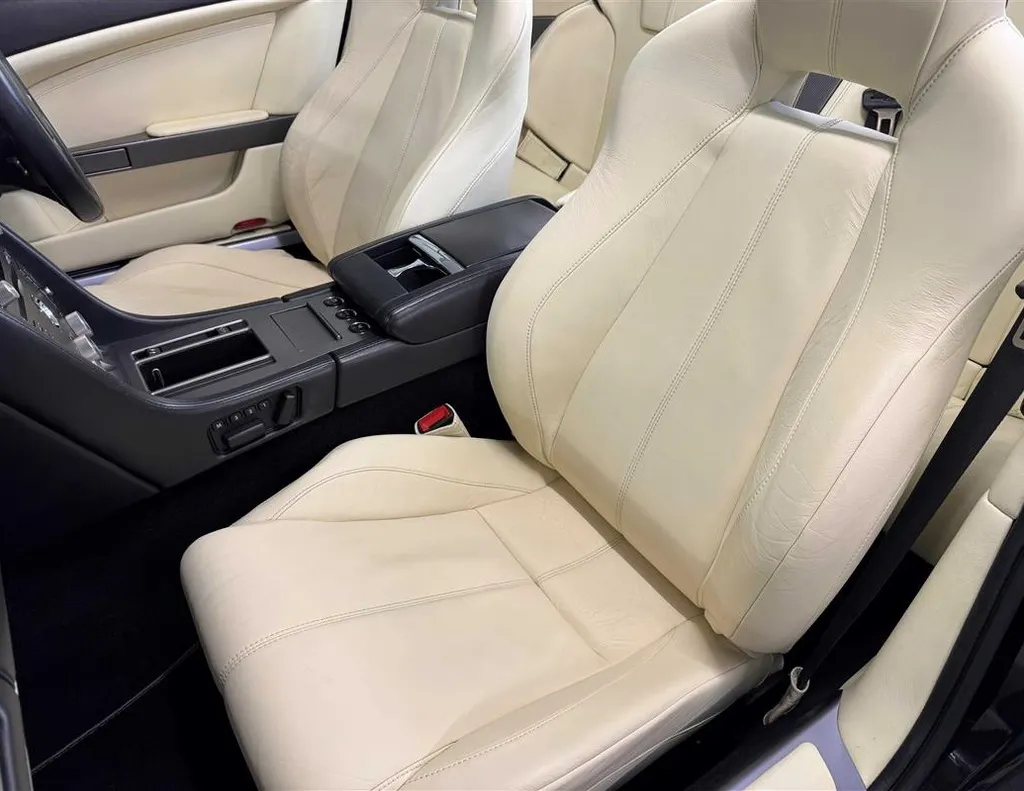 Aston martin db9 eyrptuqzoc qs8iztlgyp
