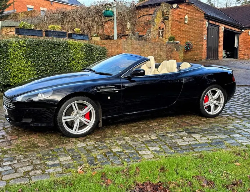 Aston martin db9 wb1gp4 jcqi8ruxukv2v6