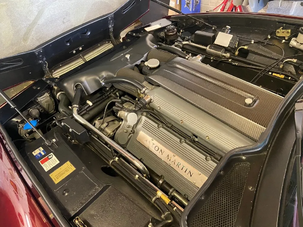Aston martin virage o9fc6rfhvy3vpvlr2lq4k