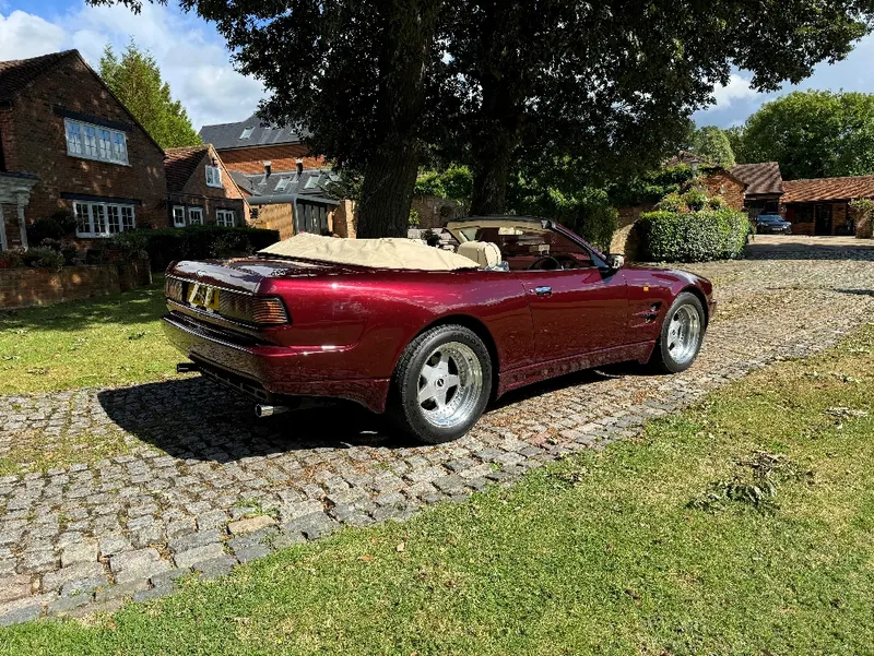 Aston martin virage vgd4njarnbk9qw3pz1qng