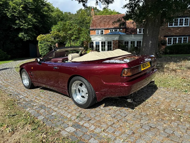 Aston martin virage eo8mjxsqsos2nicyg8msq