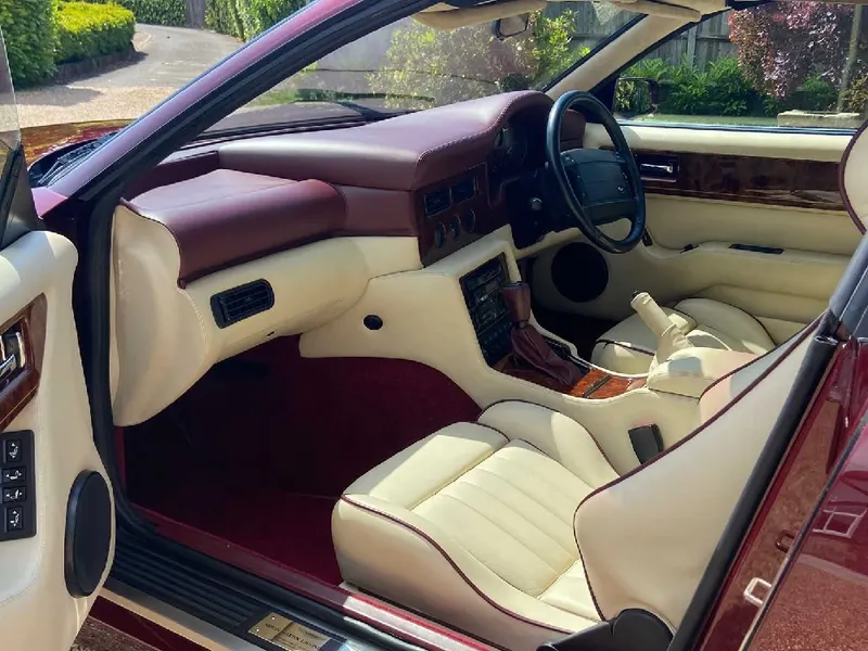 Aston martin virage v3ygb4vsv5rthghyijq e