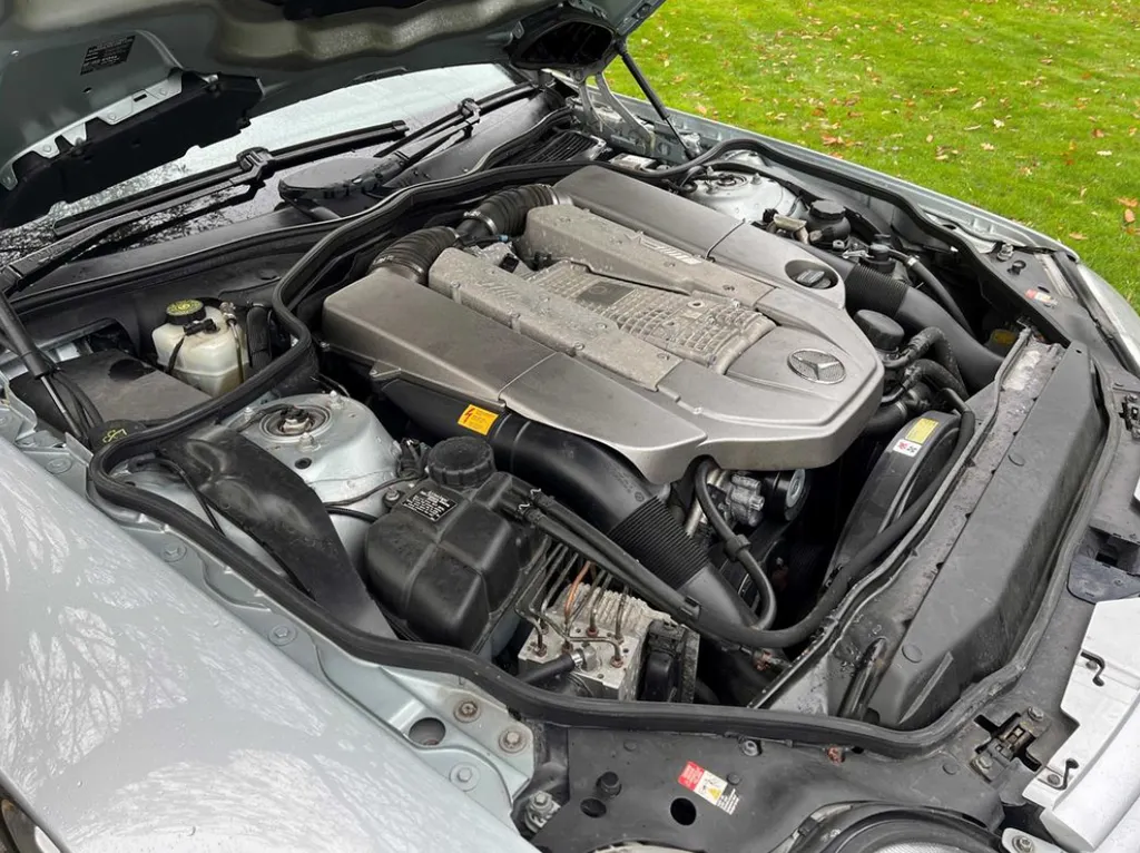 Mercedes benz sl series 1vtjr02u0rkhycgmaqyxz