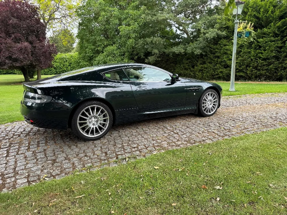 Aston martin db9 kqvsnb576tvjilmwzhnms