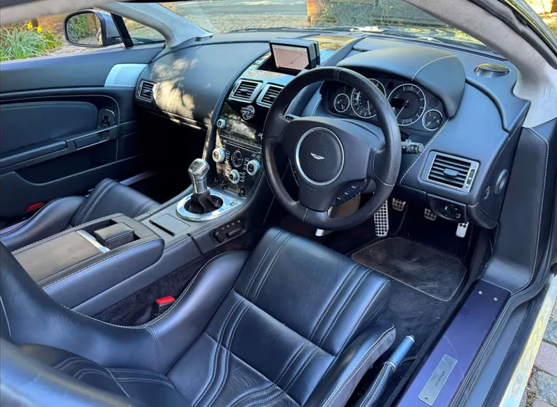 Aston martin v12 j8b udbzct7rmf96vwld7