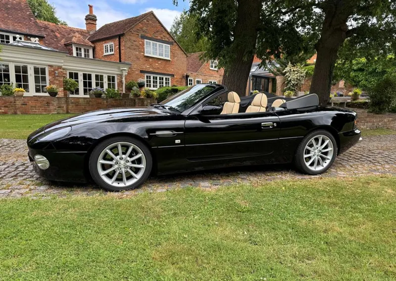 Aston martin db7 2pzoabsgz9fxyjpxnw8em