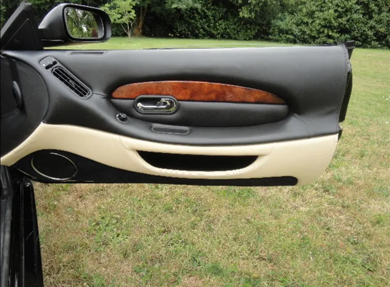 Aston martin db7 awzsidamx7 necrwqugep
