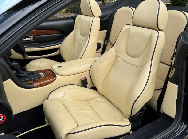Aston martin db7 nhwy38lpydqemfc84nrue