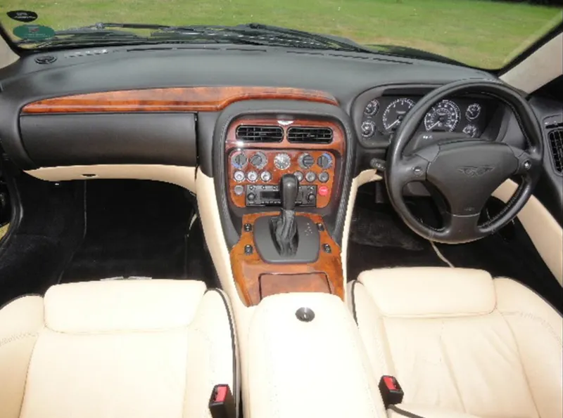 Aston martin db7 zykldde0ive6tlo7ffxgd