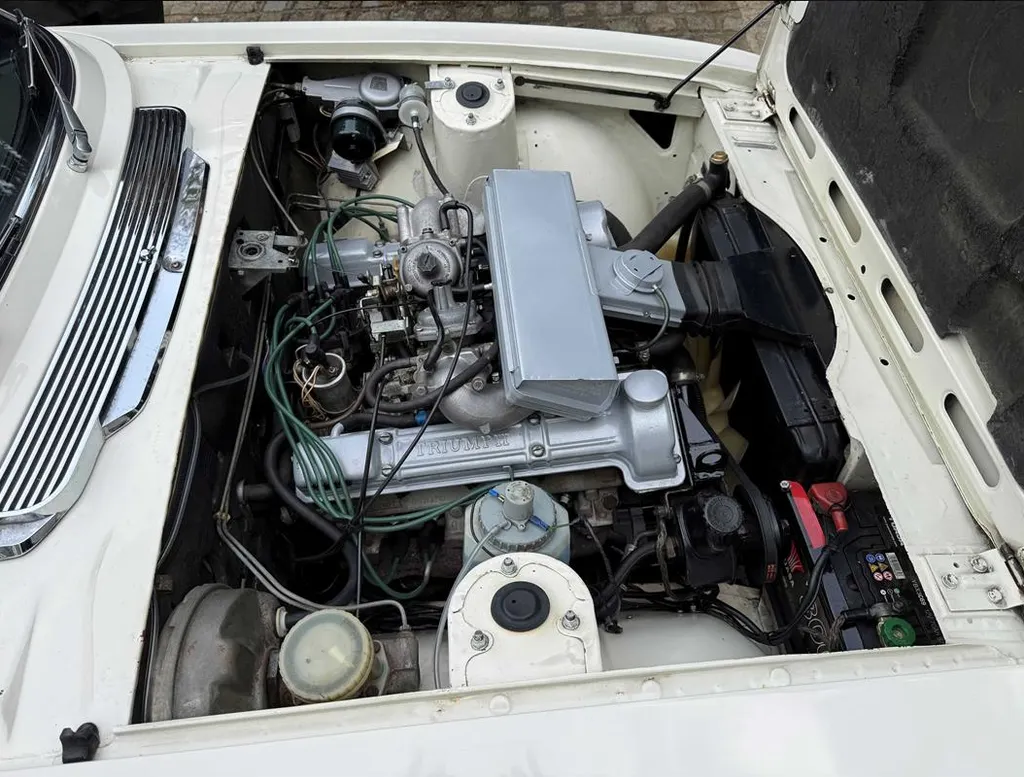 Triumph stag mk2 mxeflpqo8bbm1vdciamtt