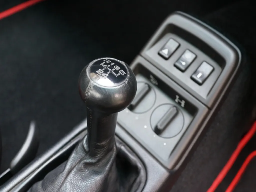 Porsche 964 carrera 4 targa xb6ead1iuph8vjuuz3yvp