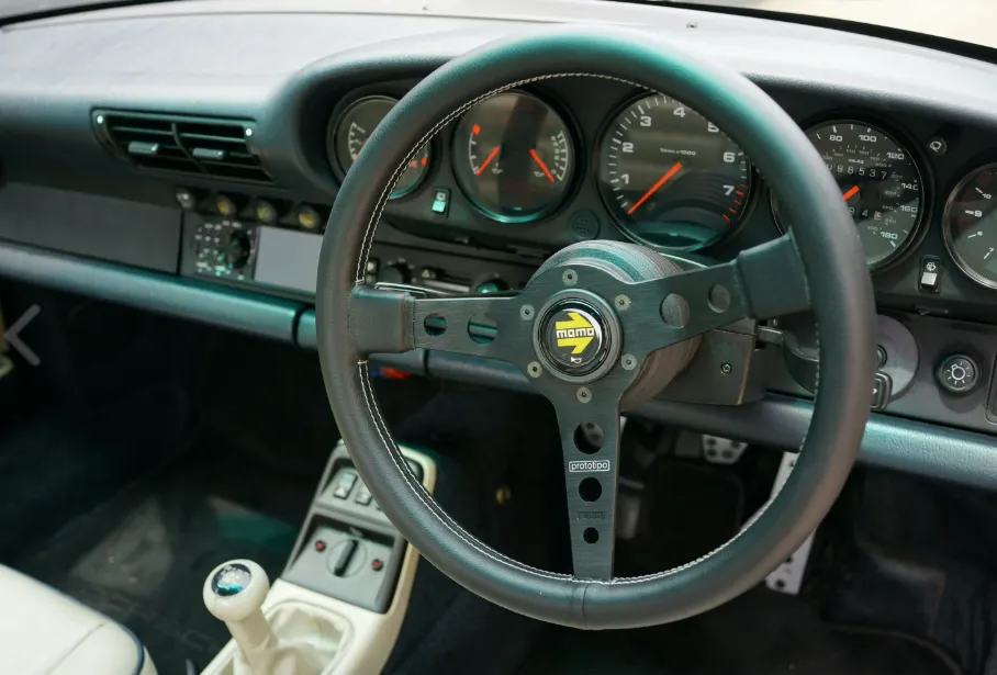 Porsche 964 c2 ngiren5kp2wxitbwwrqz8