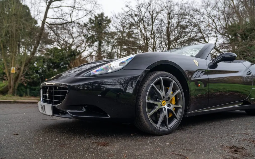 Ferrari california twanvdaeo 0by7d swn79