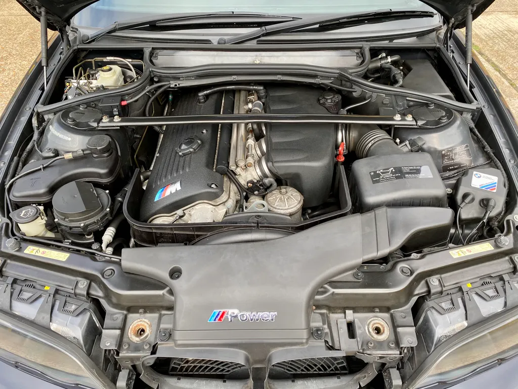 Bmw m3 8ejg5rvnykbz3e8rqttr3