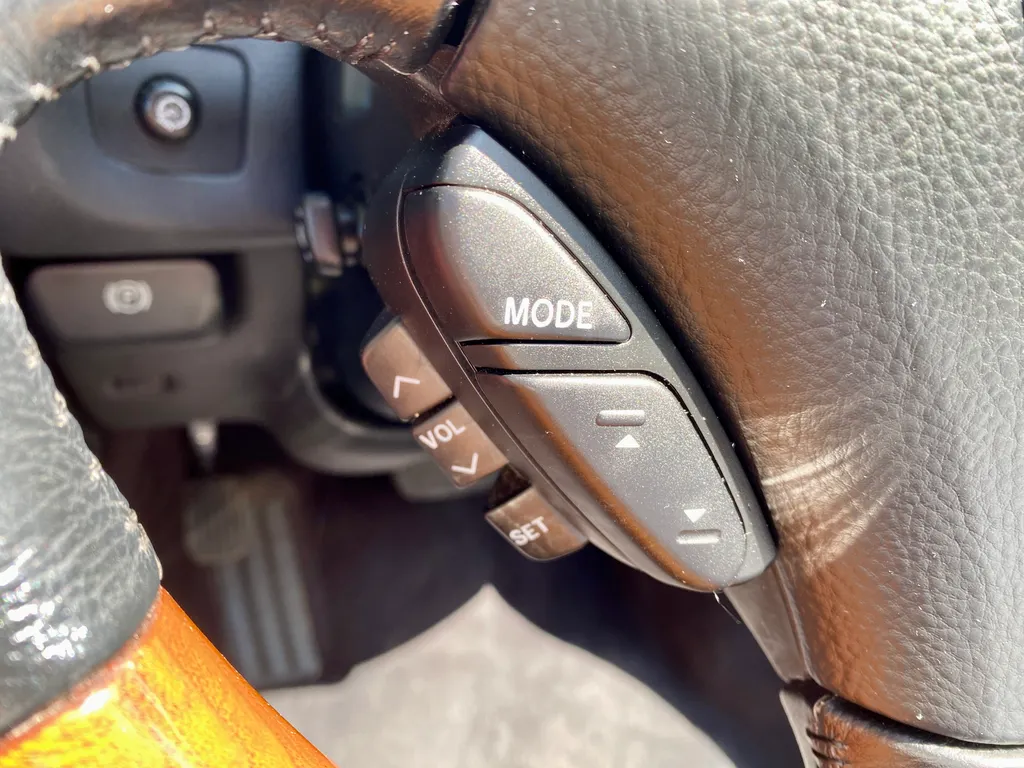 Lexus sc qetv8makl7adkziorhtd4