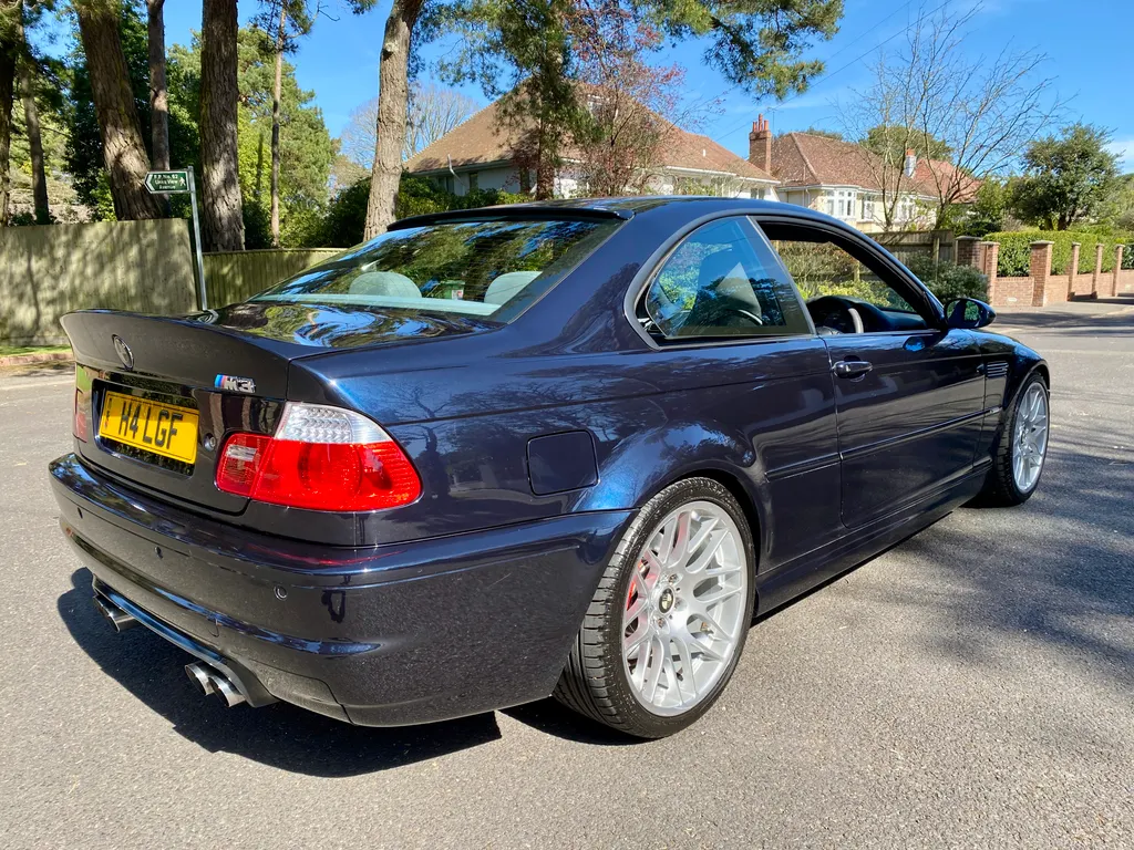 Bmw m3 frcvjgj0guo09yg8x fzv