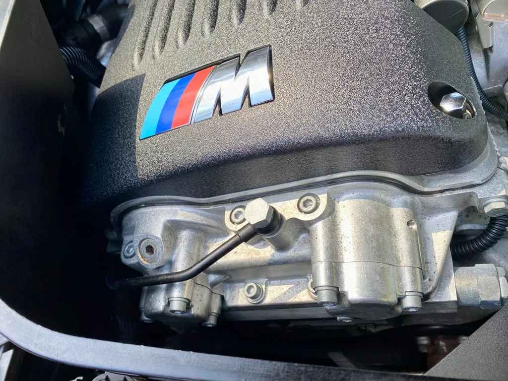 Bmw m3 vgidavbb4b2ufwjcthjxu