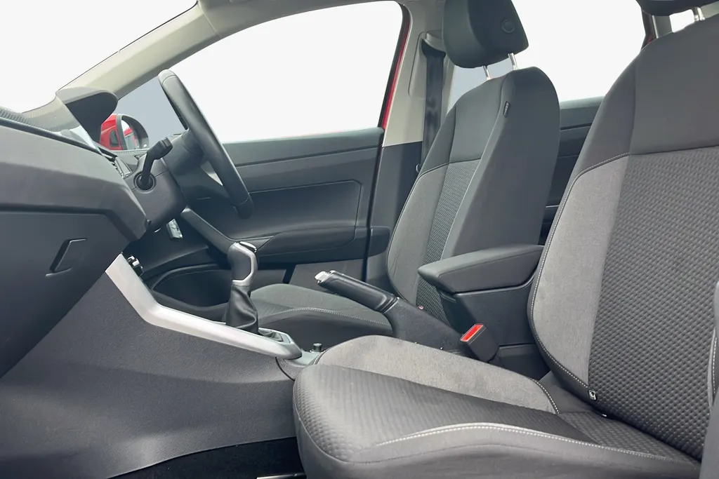 Volkswagen Taigo Image 2