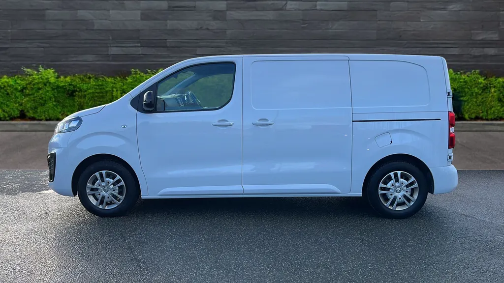 Vauxhall Vivaro Image 4