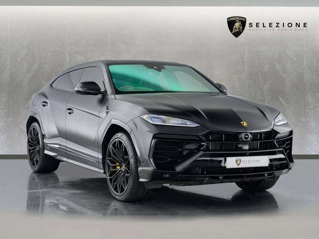 2025 Lamborghini Urus V8 BiTurb...