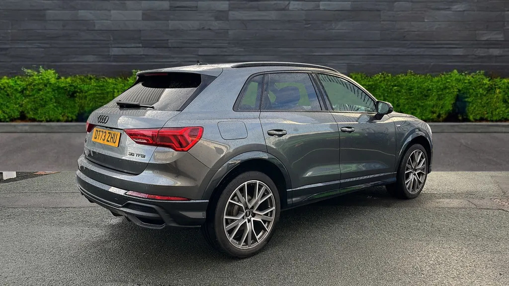 Audi Q3 Image 3
