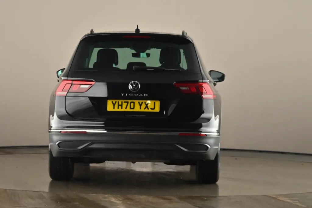 Volkswagen Tiguan Image 4