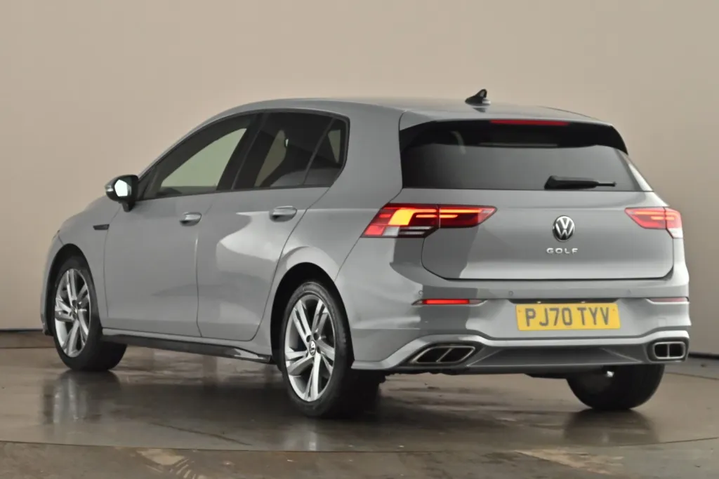 Volkswagen Golf Image 3