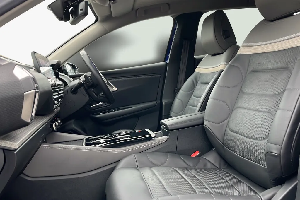 Citroen C5 X Image 2