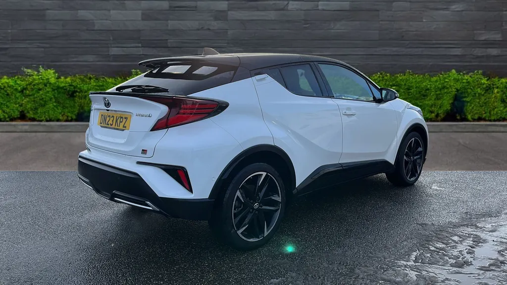 Toyota C-Hr Image 3