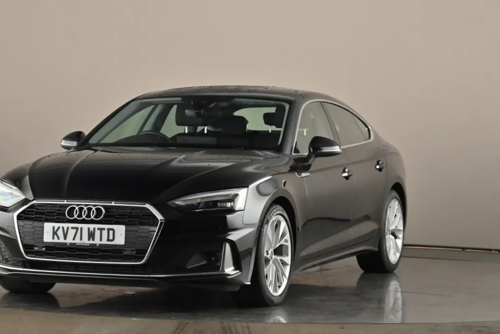 Audi A5 Image 1