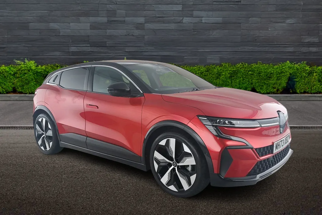 Renault Megane E-Tech Image 1