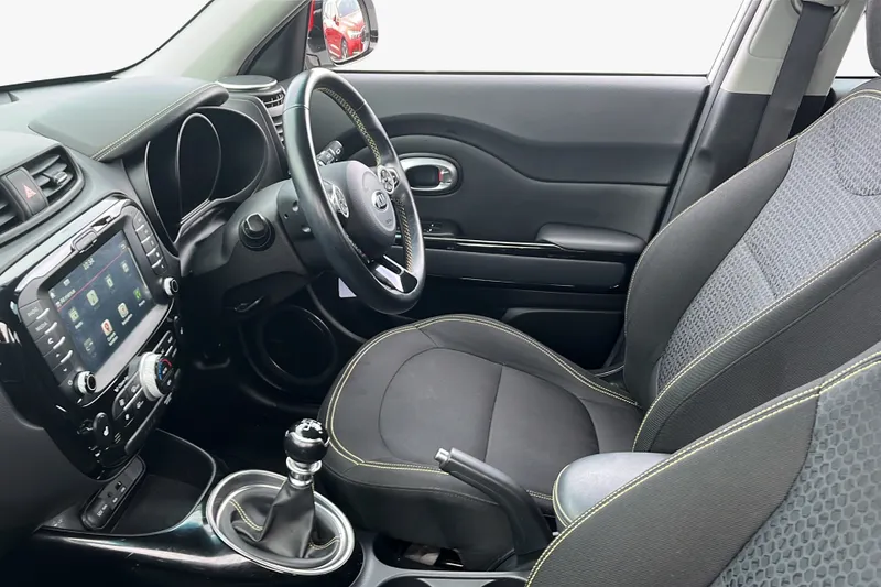 Kia Soul Image 2