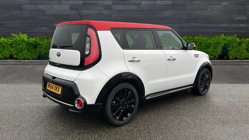 Kia Soul Image 3