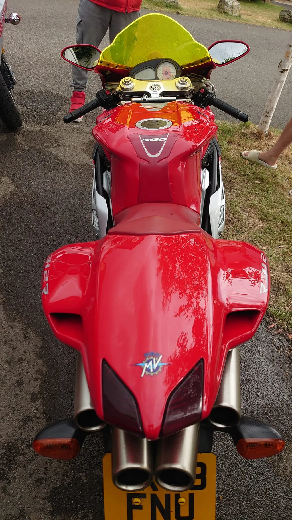 10