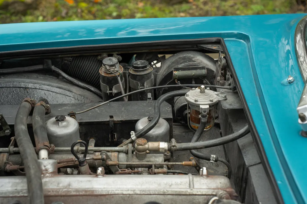 83